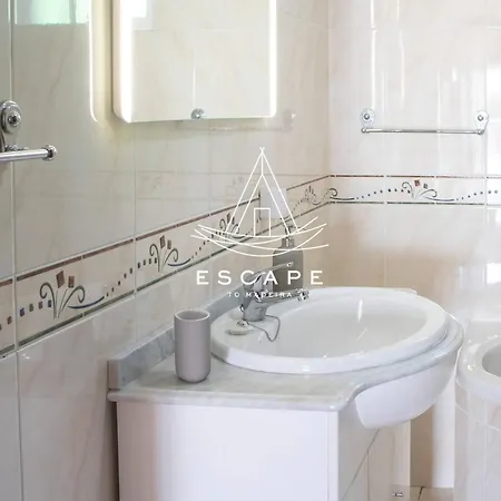 Вилла Casa J By Escape To Madeira Фажан-да-Овель